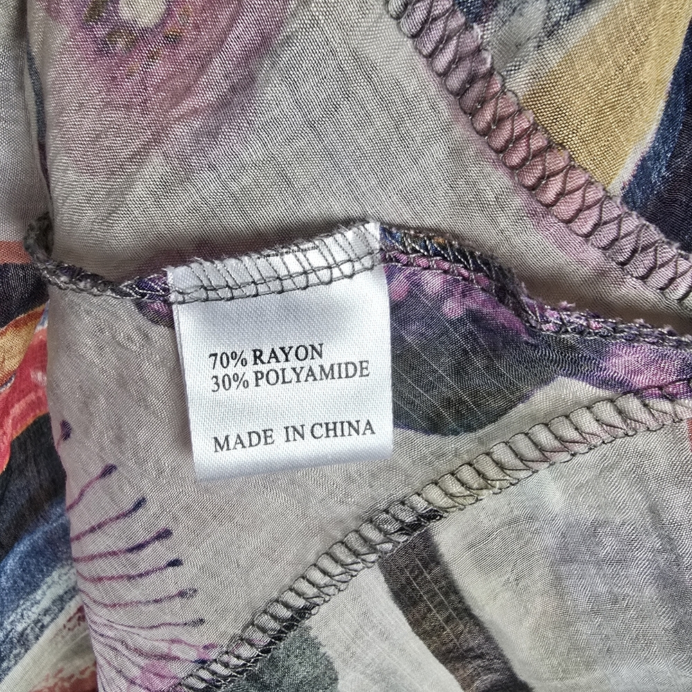 Colorful Floral Women's Blouse - Picture 6 of 15